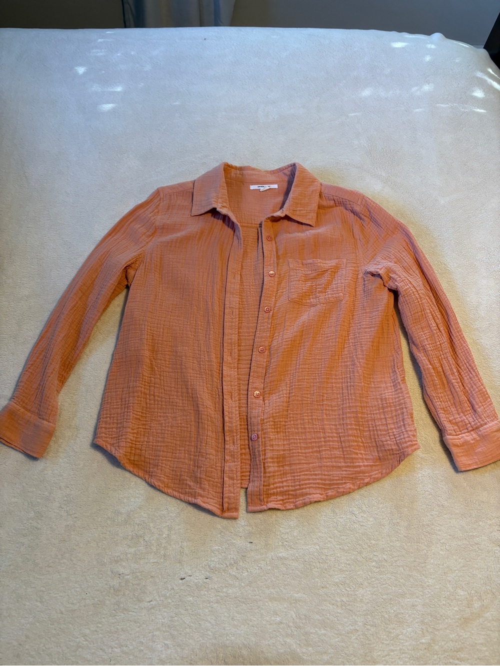 O'Neill Men's Lightweight Button-Up Shirt in Coral Orange